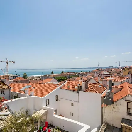 Santo Estevao By Spoton Apartment *