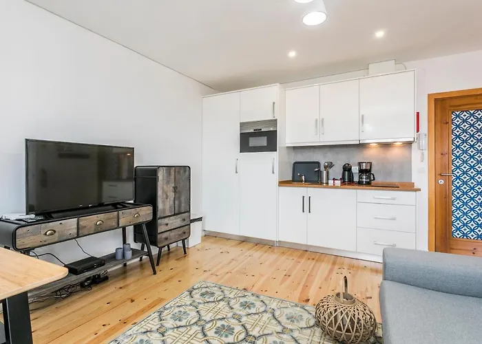 Santo Estevao By Spoton Lisboa